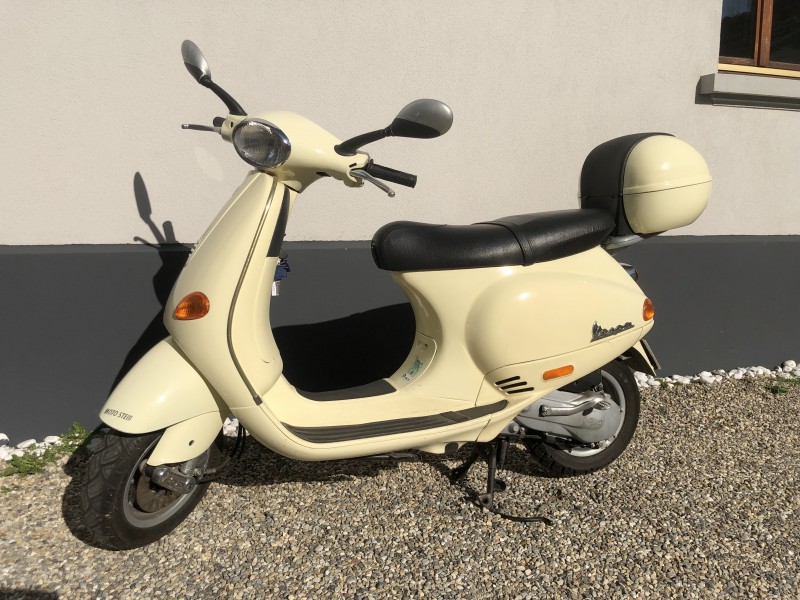 PIAGGIO Vespa 50 cm3 2 temps - Véhicules occasions ...